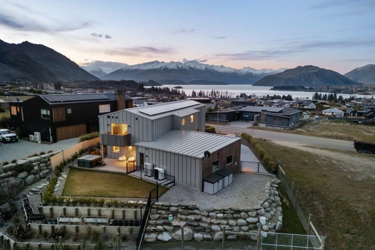Photo of property in 69 West Meadows Drive, Wanaka, 9305