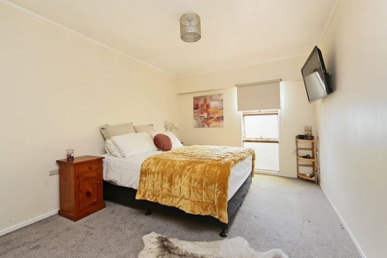 Photo of property in 806 Queen Street West, Saint Leonards, Hastings, 4120
