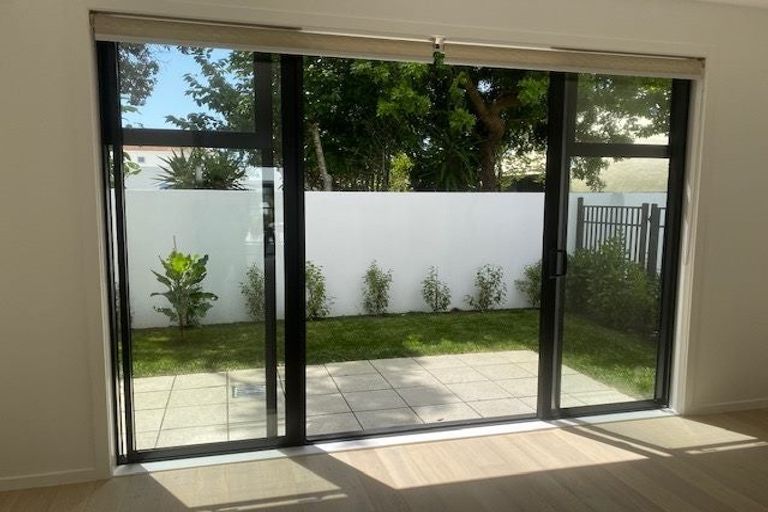 Photo of property in 3/447 Hibiscus Coast Highway, Orewa, 0931