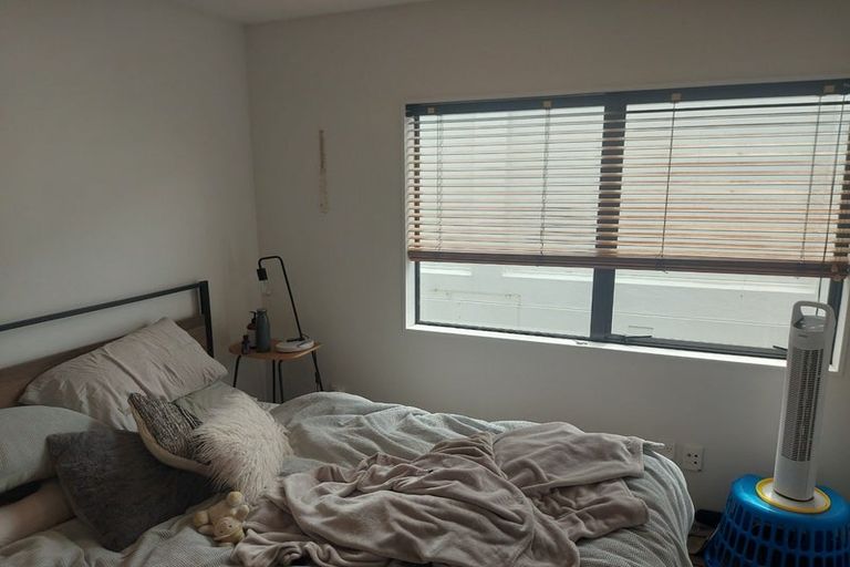 Photo of property in 5/7 Hall Avenue, Newtown, Wellington, 6021