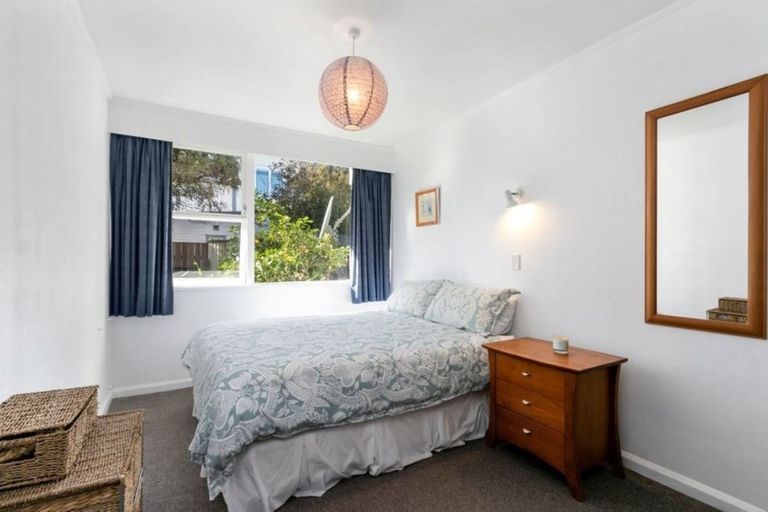 Photo of property in 5/110 Muritai Road, Eastbourne, Lower Hutt, 5013