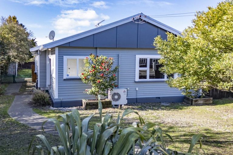 Photo of property in 15 Norwich Street, Linwood, Christchurch, 8062