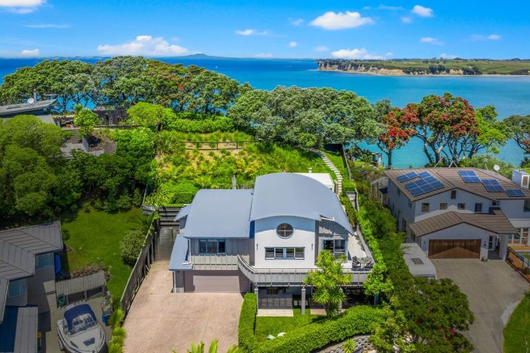Photo of property in 18 Palm Cove, Arkles Bay, Whangaparaoa, 0932