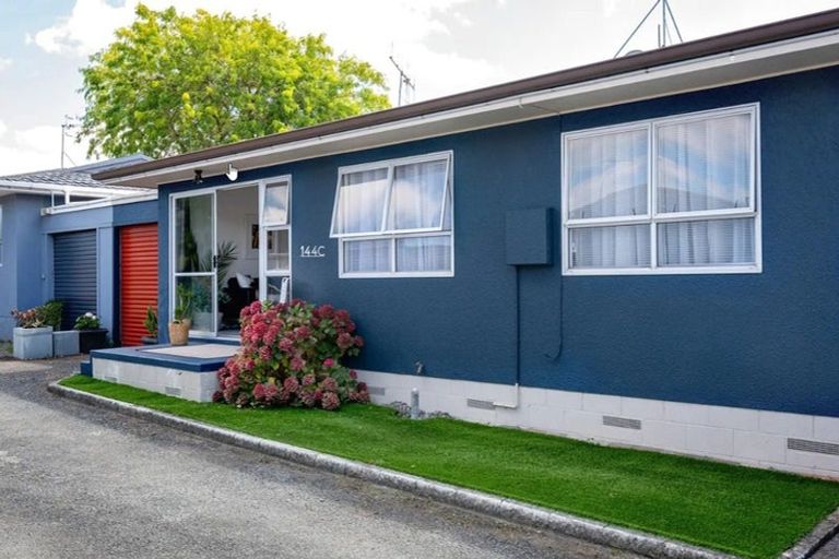 Photo of property in 144c Main Rd Clive, Clive, 4102