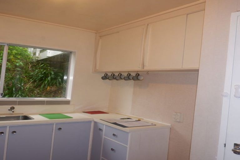 Photo of property in 12 Fairburn Grove, Johnsonville, Wellington, 6037