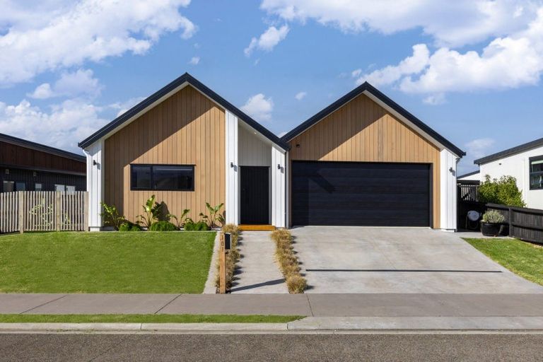 Photo of property in 101 Rangitahi Road, Raglan, 3225