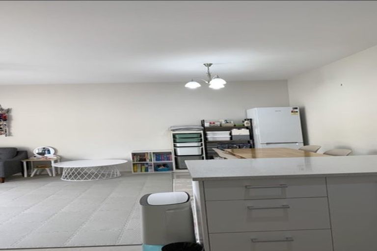 Photo of property in 9 Mangerton Lane, East Tamaki Heights, Auckland, 2016