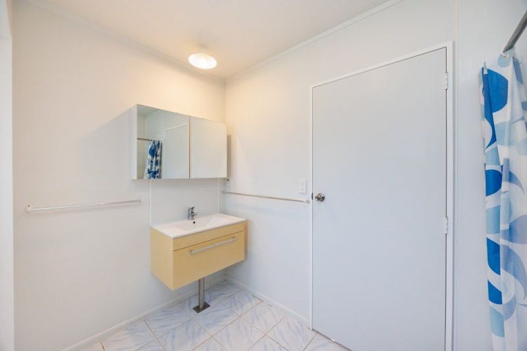 Photo of property in 65 Himatangi Street, Himatangi Beach, Foxton, 4891