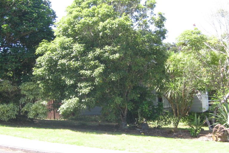Photo of property in 2/21 Cunliffe Place, Glenfield, Auckland, 0629