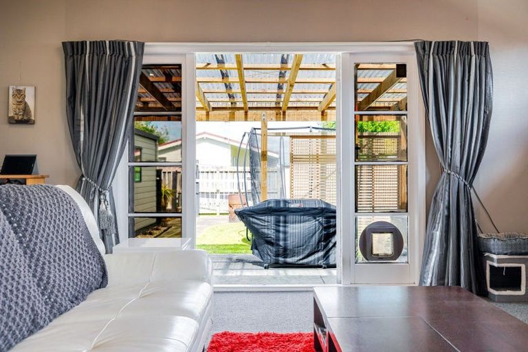 Photo of property in 84 Vogel Street, Roslyn, Palmerston North, 4414