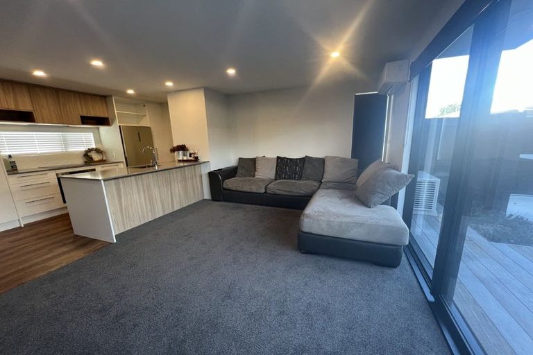 Photo of property in 2/404 Armagh Street, Linwood, Christchurch, 8011