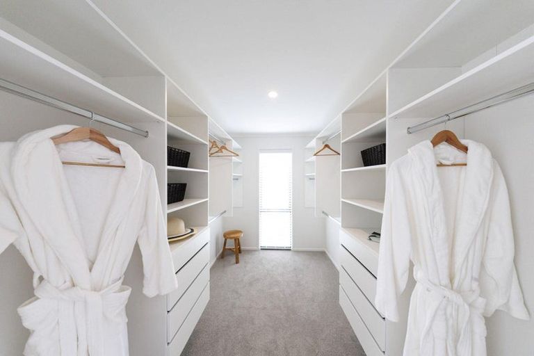 Photo of property in 1 Tremaine Avenue, Two Mile Bay, Taupo, 3330