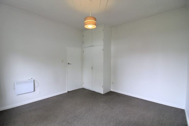 Photo of property in 18 Tamar Street, Island Bay, Wellington, 6023