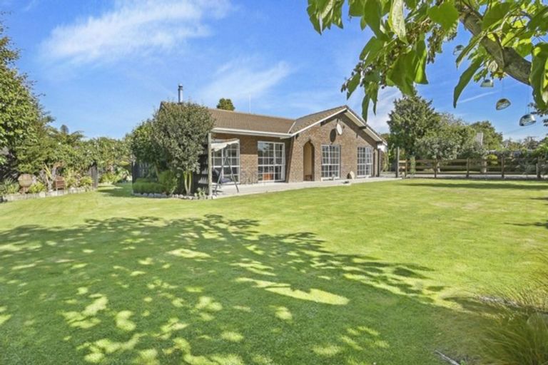 Photo of property in 20 Carston Street, Leeston, 7632