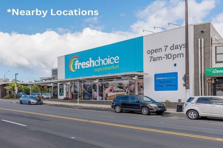 Photo of property in 8 Westward Ho, Glen Eden, Auckland, 0602