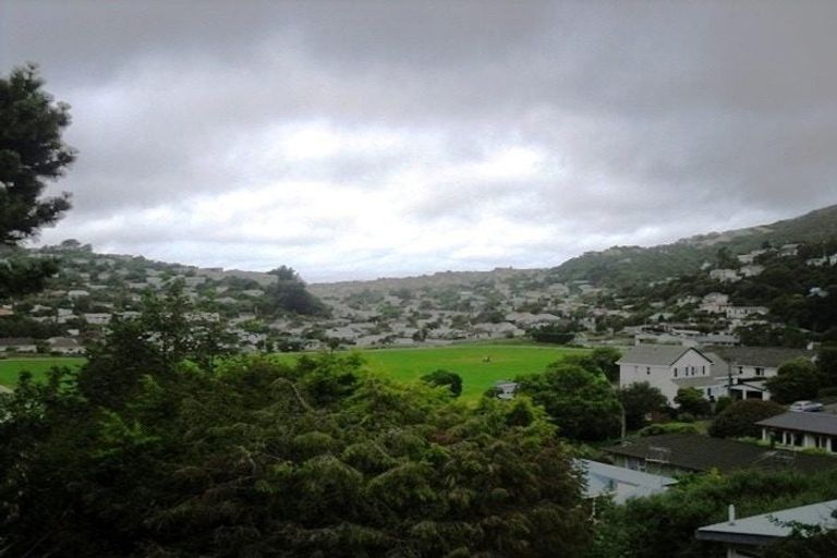 Photo of property in 70 Makara Road, Karori, Wellington, 6012