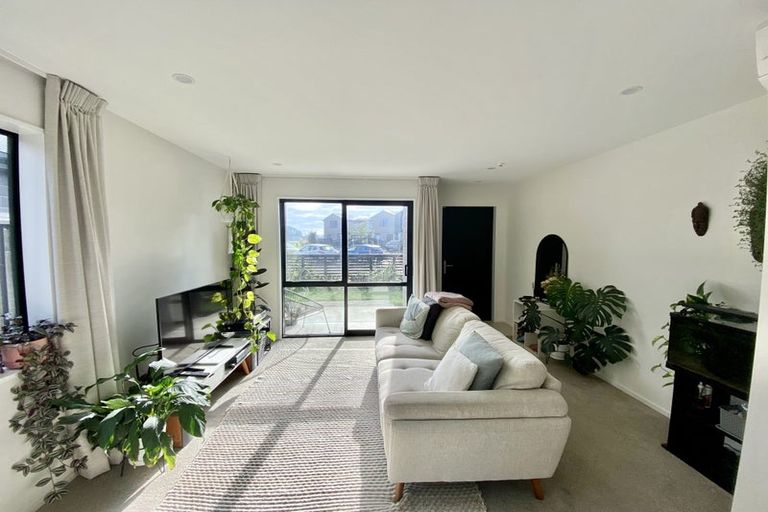 Photo of property in 27 Piripiri Place, Broomfield, Christchurch, 8042