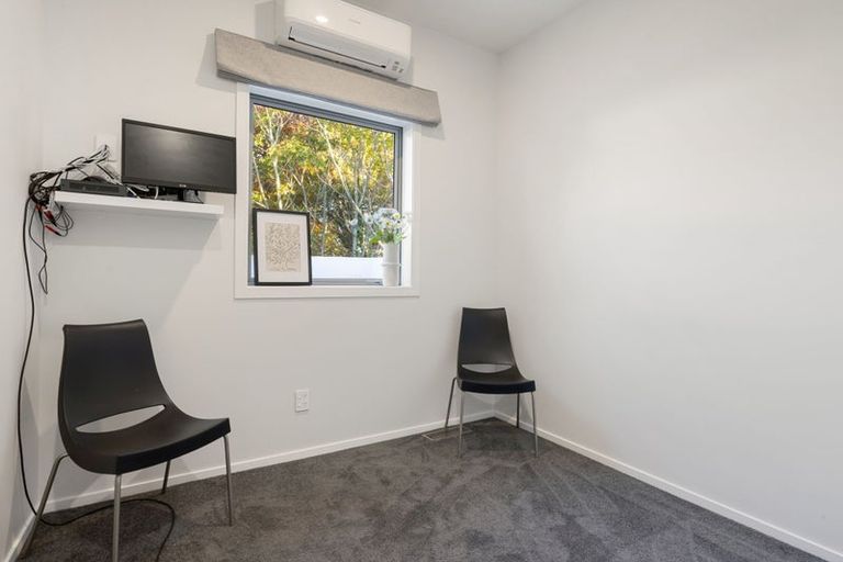 Photo of property in 1 Woodstock Road, Fairfield, Hamilton, 3214