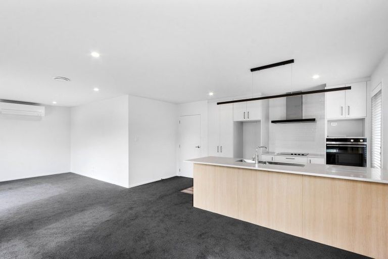 Photo of property in 1/8 Cherry Place, Casebrook, Christchurch, 8051