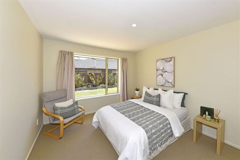 Photo of property in 9 Mollymawk Place, Woolston, Christchurch, 8023