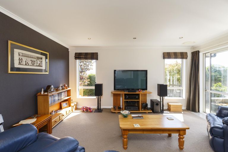 Photo of property in 224 Victoria Avenue, Hokowhitu, Palmerston North, 4410