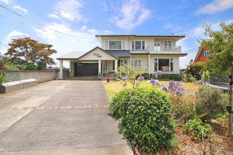 Photo of property in 17 Golf Road, Te Awamutu, 3800