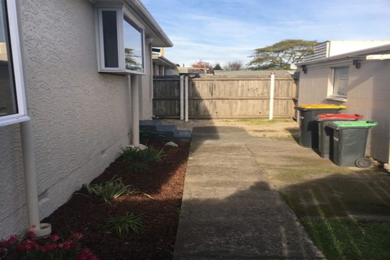 Photo of property in 156 Springs Road, Hornby, Christchurch, 8042