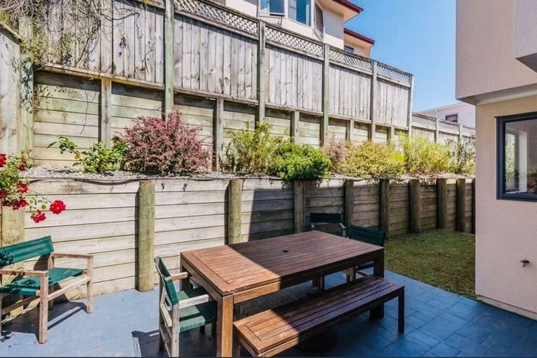Photo of property in 17a Furlong Crescent, Churton Park, Wellington, 6037