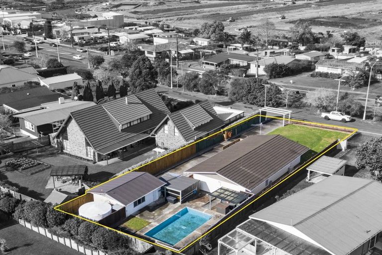 Photo of property in 364 Main Road, Huapai, Kumeu, 0810