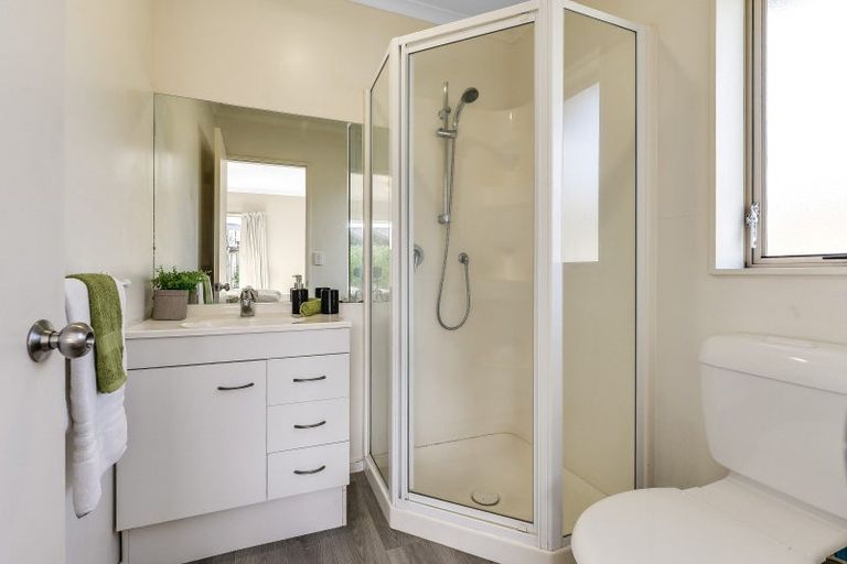 Photo of property in 2 Wentworth Drive, Rototuna North, Hamilton, 3210