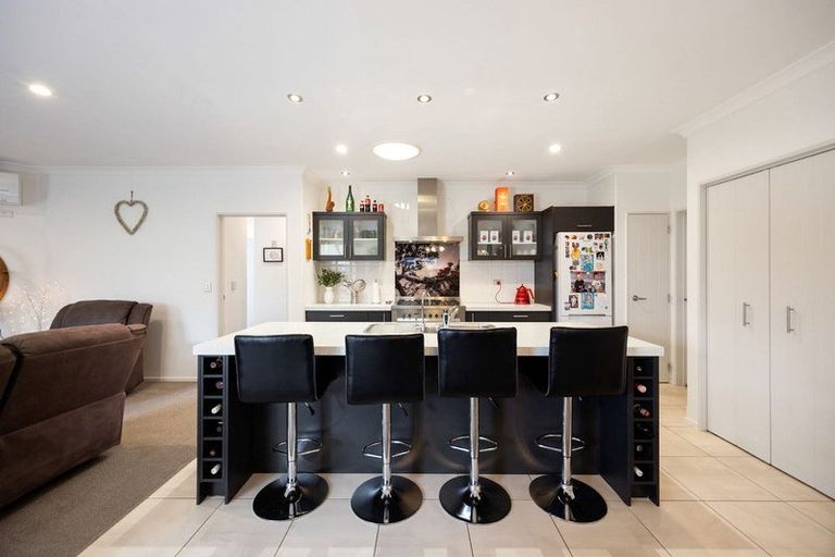 Photo of property in 11 Soma Place, Cambridge, 3434