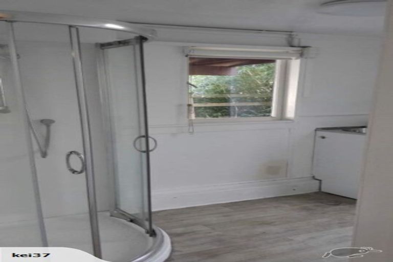 Photo of property in 151 Don Buck Road, Massey, Auckland, 0614