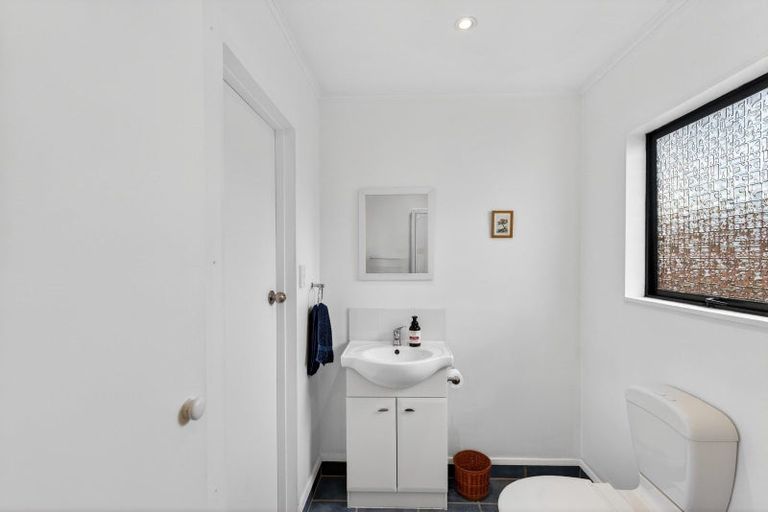 Photo of property in 19 Durham Drive, Havelock North, 4130