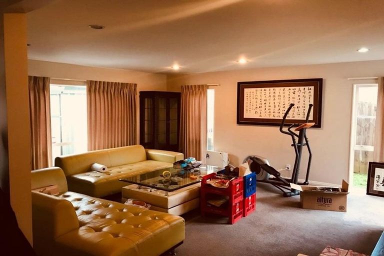 Photo of property in 58 Laurel Oak Drive, Schnapper Rock, Auckland, 0632