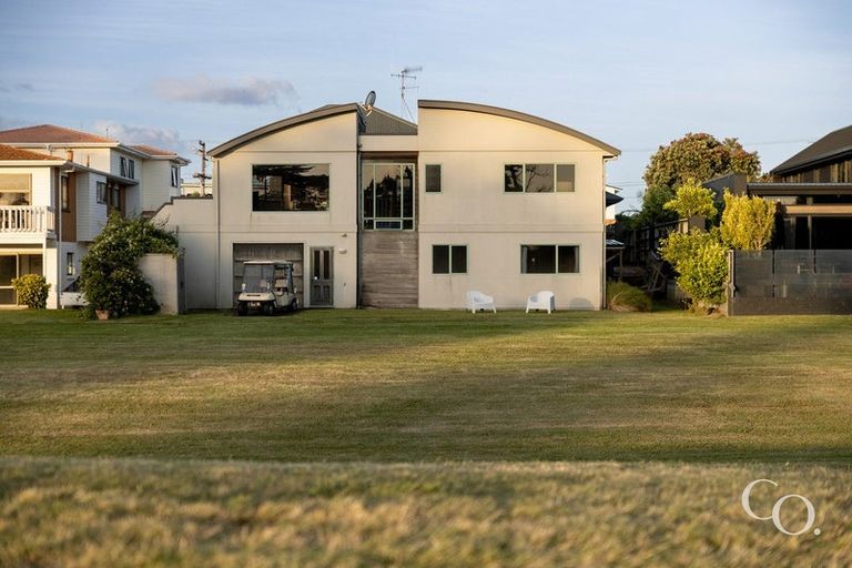 Photo of property in 208b Oceanbeach Road, Mount Maunganui, 3116