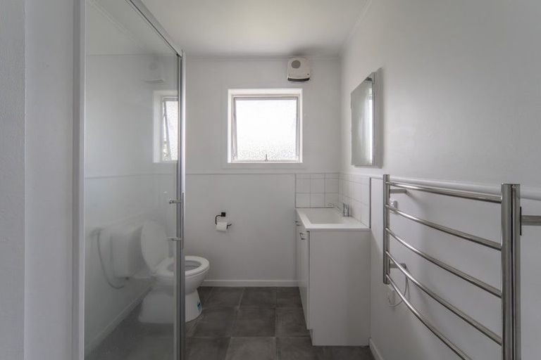 Photo of property in 5b Pollen Crescent, Melville, Hamilton, 3206