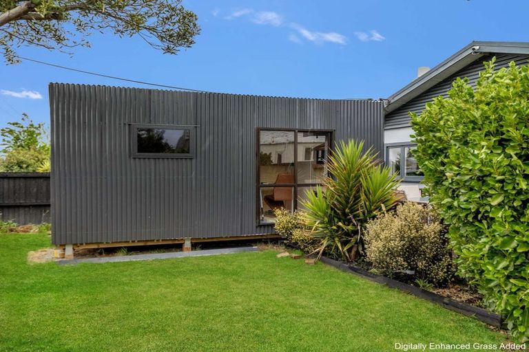 Photo of property in 33 East Belt, Rangiora, 7400