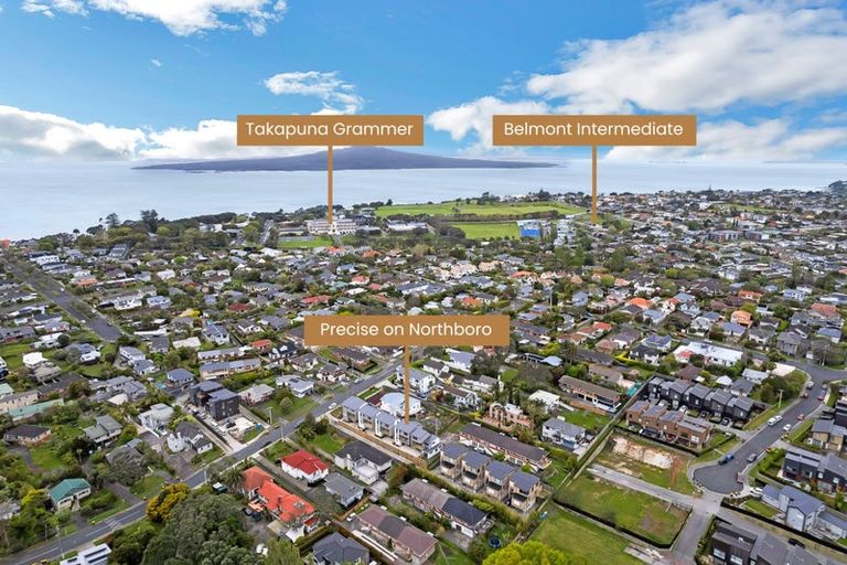 Photo of property in 5/49 Northboro Road, Belmont, Auckland, 0622