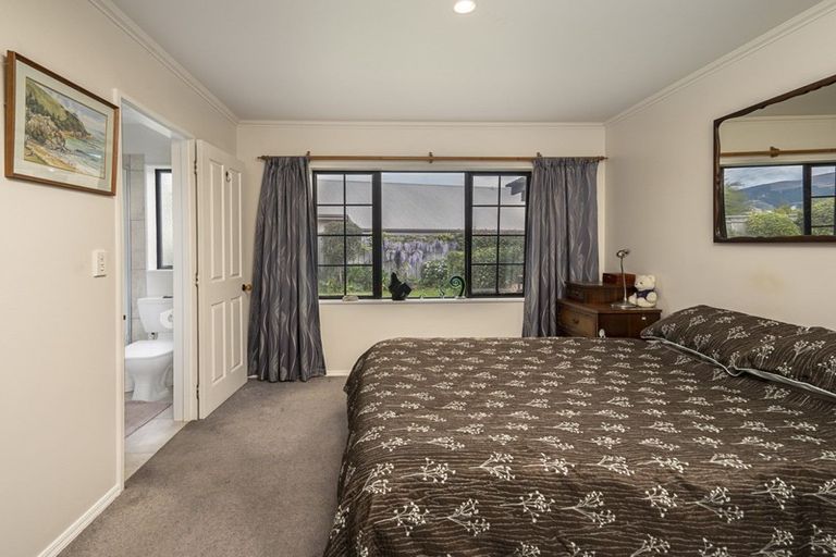 Photo of property in 51 Masefield Street, Stoke, Nelson, 7011