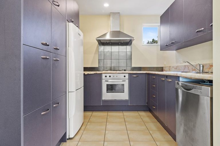 Photo of property in 2 Sioux Avenue, Wigram, Christchurch, 8042