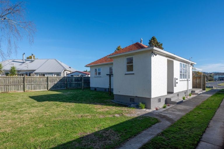 Photo of property in 18 Wallace Crescent, Glenholme, Rotorua, 3010
