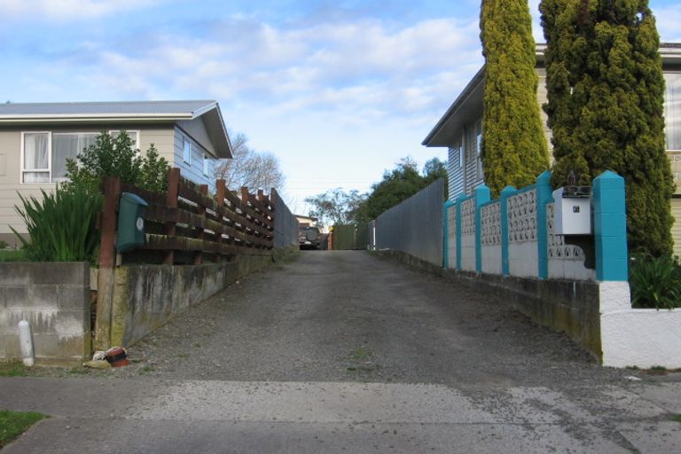 Photo of property in 6 Palliser Place, Milson, Palmerston North, 4414