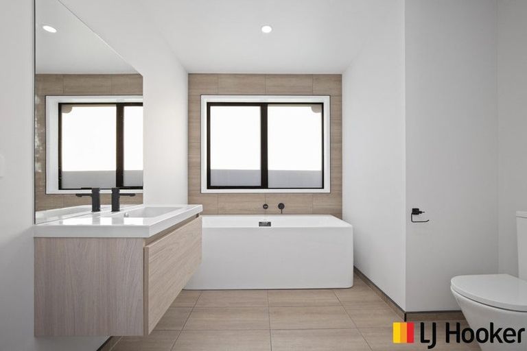 Photo of property in 9 Booker Drive, Tuakau, 2121