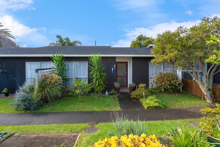 Photo of property in 109a/4 Te Atatu Road, Te Atatu South, Auckland, 0610
