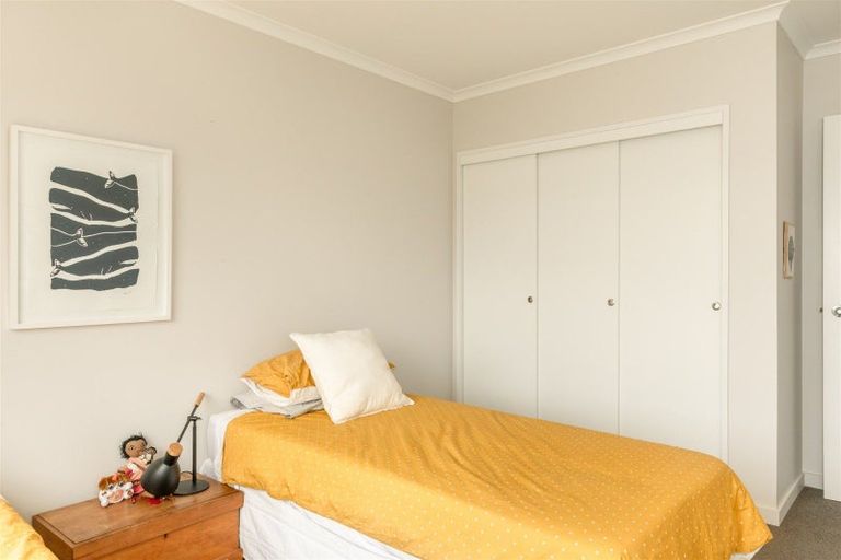 Photo of property in 9 Russell Street, Westport, 7825