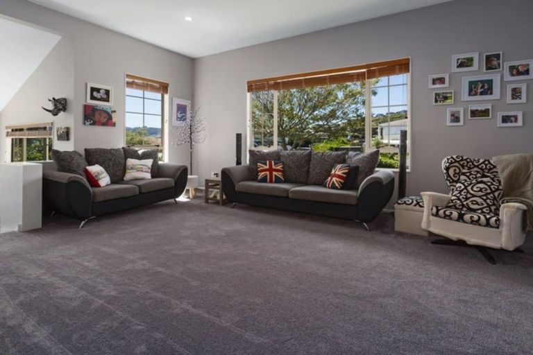 Photo of property in 74 Navigation Drive, Whitby, Porirua, 5024