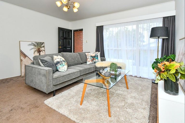Photo of property in 3/108b Great South Road, Manurewa, Auckland, 2102