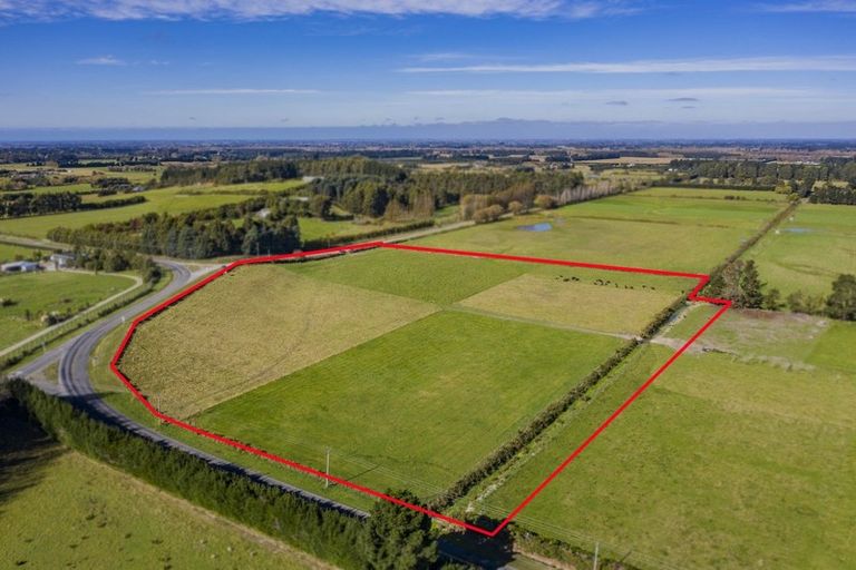 Photo of property in 25 Fishers Road, Loburn, Rangiora, 7473