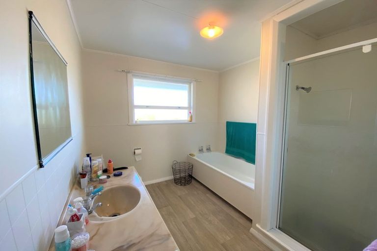 Photo of property in 98 Kawai Street, Nelson South, Nelson, 7010