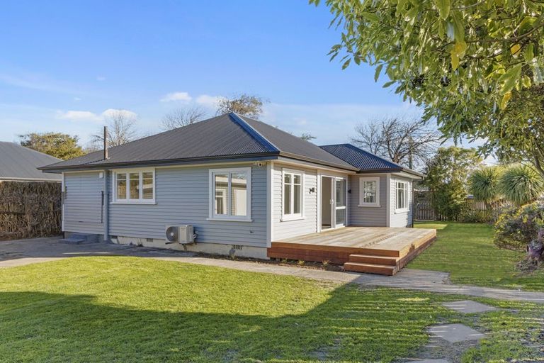 Photo of property in 8 Jameson Avenue, St Albans, Christchurch, 8052